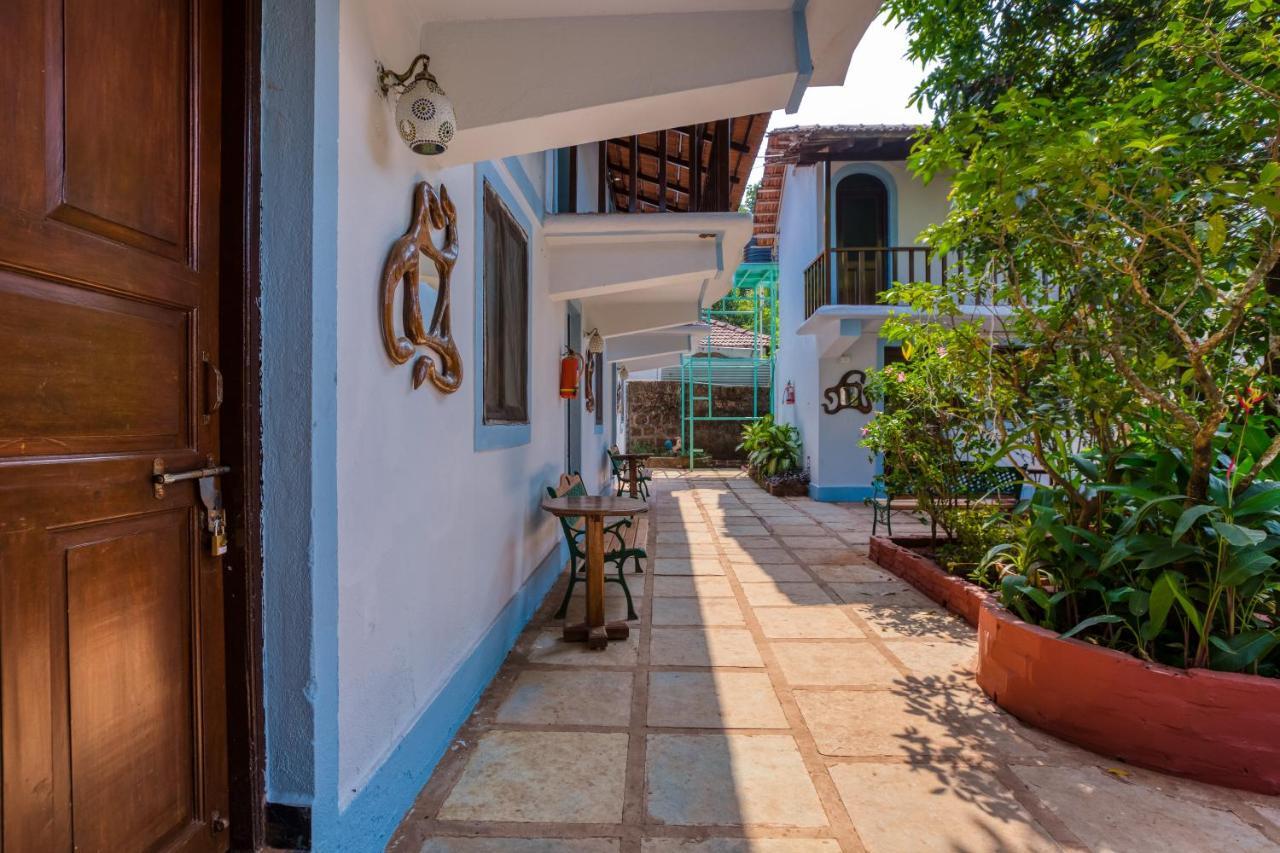 The Funky Monkey Hostel Анжуна Экстерьер фото